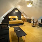 Le Jardin Des 4 Saisons 4* Ruaudin