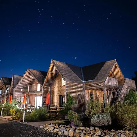 Le Jardin Des 4 Saisons Bed & Breakfast
