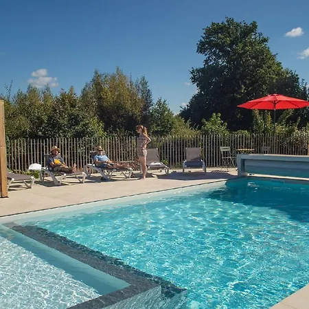 Nocleg ze śniadaniem Le Jardin Des 4 Saisons 4*