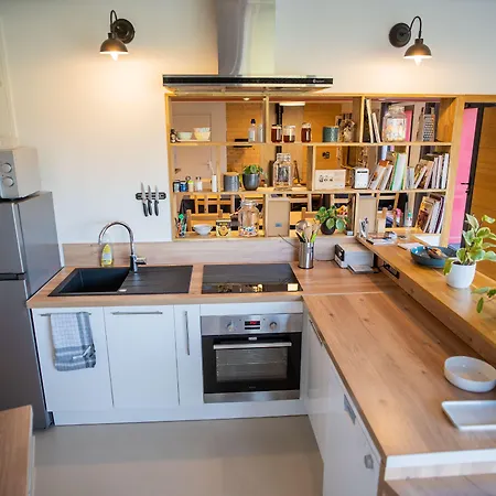 Le Jardin Des 4 Saisons Bed & Breakfast 4*