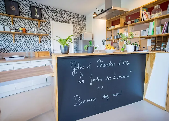 Le Jardin Des 4 Saisons Bed & Breakfast Ruaudin