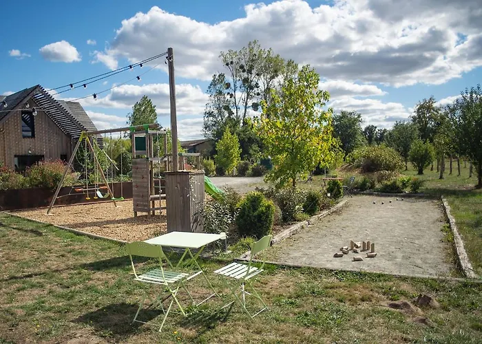 Bed & Breakfast Le Jardin Des 4 Saisons Ruaudin